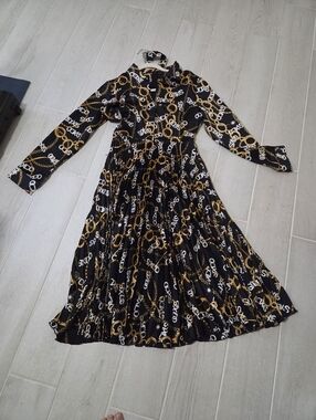 Sixdo Brand Black & Gold Chain Print Long Sleeve Midi Dress
